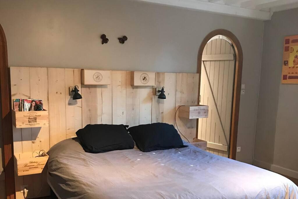 Chez-Sixtine Apartment Albon Екстериор снимка
