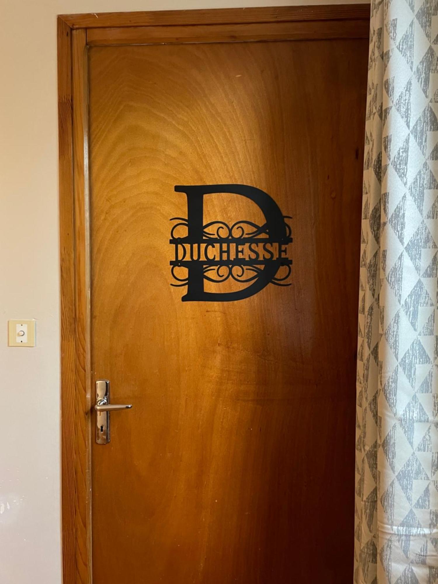 Chez-Sixtine Apartment Albon Екстериор снимка
